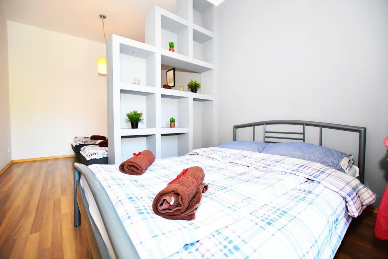 City Central Hostel Swidnicka วรอตซวาฟ ภายนอก รูปภาพ